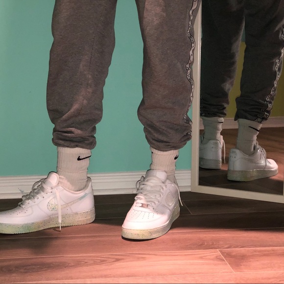 Custom Nike Air Force 1 - Picture 3 of 12